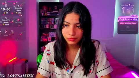 Helia Transfem and Amy online show from 06-04-26, 03:29