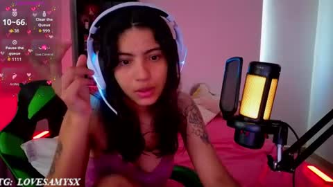 Helia Transfem and Amy online show from 06-09-26, 02:39