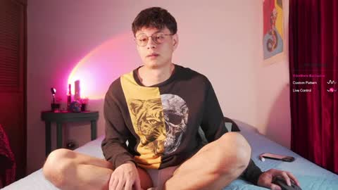 Snapshot of heliero chatting on 04-24-26, 12:46 Helio online show from 04-24-26, 12:46