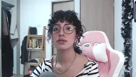 Snapshot of hell_666_xxx chatting on 02-27-25, 10:31 cher online show from 02-27-25, 10:31