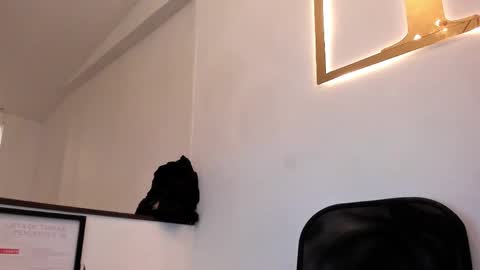 Eros online show from 05-15-26, 08:43
