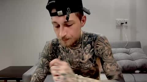 hellacozy online show from 04-18-26, 02:32