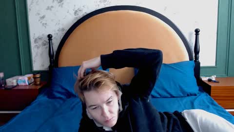 Snapshot of helldollz chatting on 10-13-25, 07:41 HellDollz online show from 10-13-25, 07:41