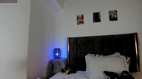 helldy_666 online show from 07-18-26, 06:23