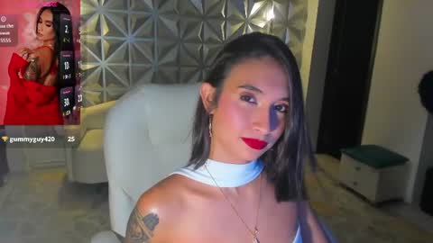 Snapshot of hellen_tease chatting on 07-22-26, 12:41 Hellen online show from 07-22-26, 12:41