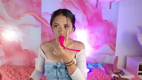 Hellen lopez online show from 06-12-26, 10:19