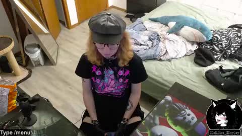 Hayley online show from 04-23-26, 12:34