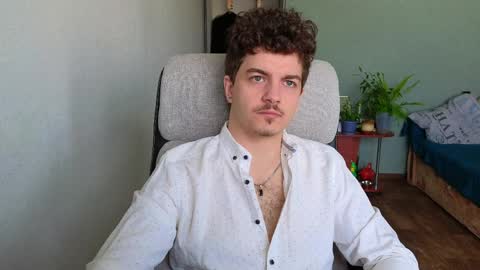 Remy online show from 04-10-26, 06:51