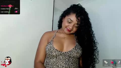 Snapshot of hello_candy chatting on 01-19-25, 11:43 Candy online show from 01-19-25, 11:43