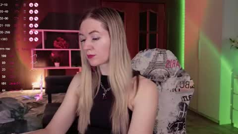 Alisia  Monday to Friday from 10 am to 4 pm GMT 2 online show from 11-24-25, 08:25