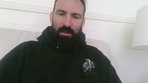 Snapshot of hellobunbunx0 chatting on 10-25-25, 11:29 hellobunbunx0 online show from 10-25-25, 11:29