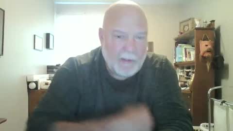 Snapshot of helloforfun111 chatting on 09-23-25, 12:52 helloforfun111 online show from 09-23-25, 12:52