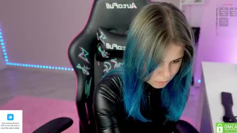 Alice online show from 09-30-25, 02:11