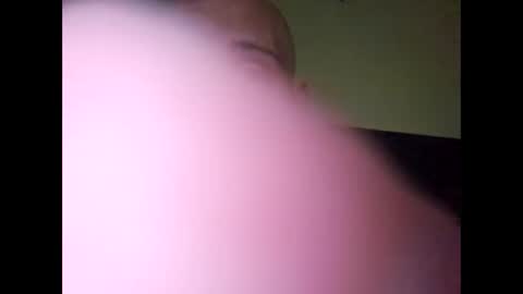 Snapshot of helloladysandgents chatting on 09-17-25, 05:31 helloladysandgents online show from 09-17-25, 05:31