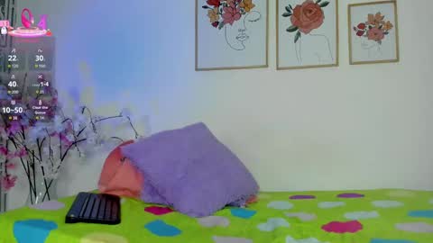 Hellzel online show from 09-16-25, 06:53