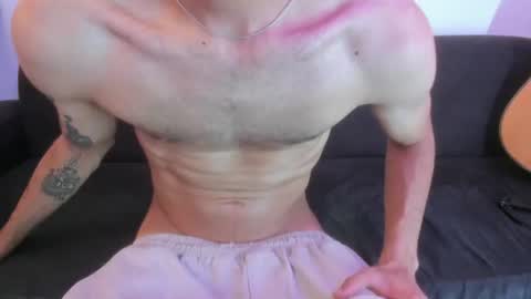 Snapshot of henrik_senn chatting on 07-29-26, 04:05 henrik_senn online show from 07-29-26, 04:05