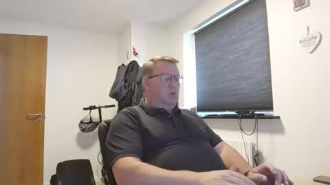 henrikrp1971 online show from 09-13-25, 12:38