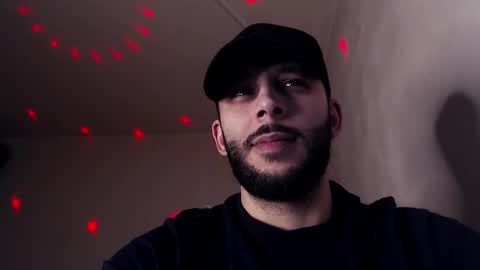 HenryAxe online show from 11-25-25, 09:48