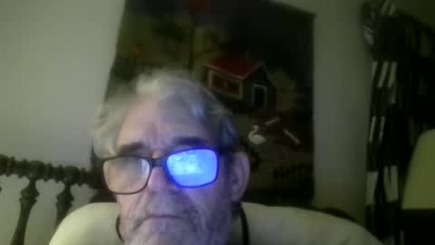 Snapshot of henrybond1979 chatting on 05-13-26, 06:33 henrybond1979 online show from 05-13-26, 06:33