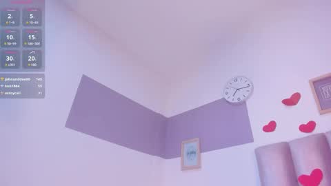Snapshot of hera_godess chatting on 02-18-25, 01:10 Hera godes online show from 02-18-25, 01:10