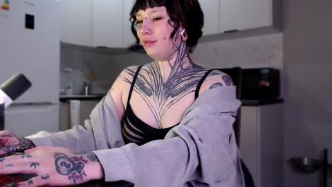 dirty Diana online show from 01-25-25, 11:00