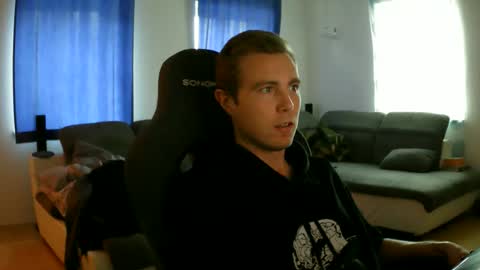 John Pearl online show from 04-10-26, 08:52