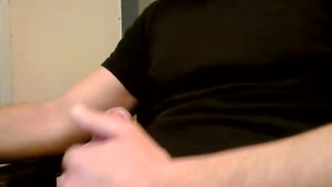 Snapshot of heretost chatting on 03-27-26, 11:54 mr D online show from 03-27-26, 11:54