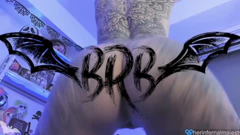 Snapshot of herinfernalmajesty chatting on 01-24-25, 06:14  Marie  online show from 01-24-25, 06:14