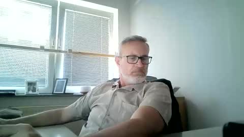 hering76 online show from 05-26-26, 10:33