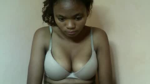 Snapshot of herisse01 chatting on 05-14-26, 08:48 herisse01 online show from 05-14-26, 08:48