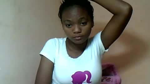 herisse01 online show from 06-17-26, 03:24