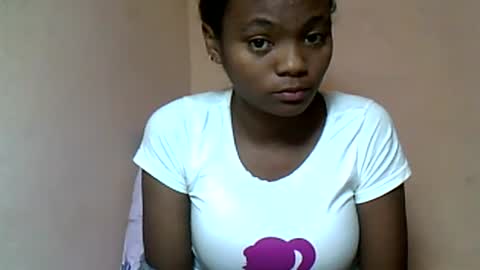herisse01 online show from 06-18-26, 04:46