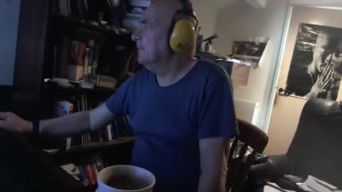 mature online show from 01-09-25, 08:45