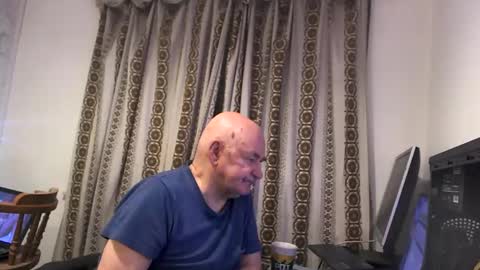 mature online show from 01-14-25, 07:06