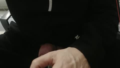 hero0111 online show from 04-19-26, 02:05