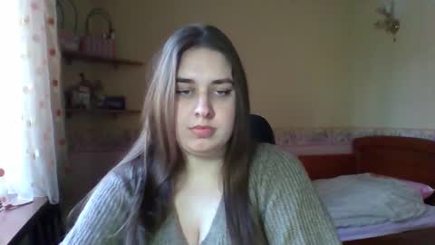 hess_luna_ online show from 01-12-26, 09:25