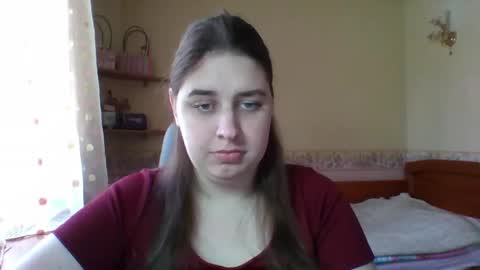 hess_luna_ online show from 04-14-26, 09:04