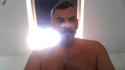 Snapshot of hessenboy_ffm chatting on 07-26-26, 11:28 hessenboy_ffm online show from 07-26-26, 11:28