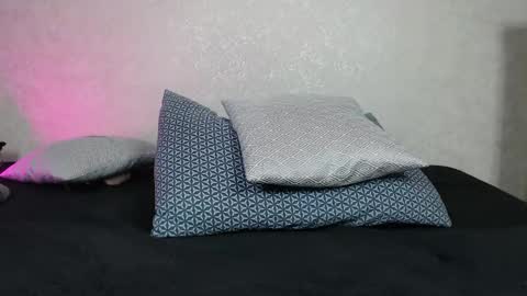 Hesssa Prime time  The broadcasts start at 3am and 3 pm London time  online show from 11-21-25, 03:00