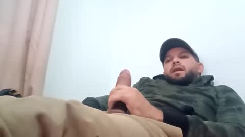 hetero_caliente89 online show from 11-11-25, 10:54