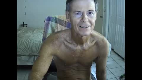 hewes1 online show from 11-13-25, 10:47