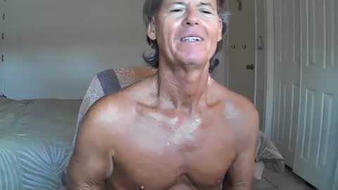hewes1 online show from 07-21-26, 11:23