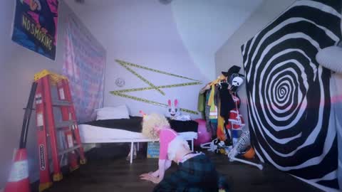 salem online show from 10-02-25, 04:19