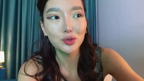 Audrey online show from 10-18-25, 01:56