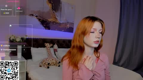 Snapshot of hey_lexy chatting on 05-16-26, 09:17 Lexy GMT1 0200 am-0900am Mon Tue online show from 05-16-26, 09:17