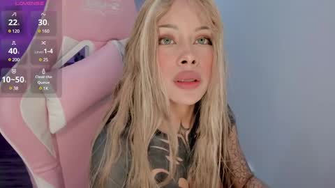 Snapshot of heybambino_ chatting on 03-10-25, 07:21 Bambi.....Help me get 100 likes in the satisfaction bar. online show from 03-10-25, 07:21