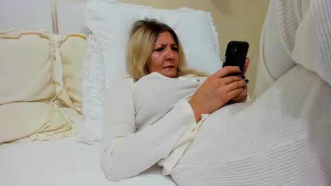 Heyheygrey online show from 01-28-25, 11:49