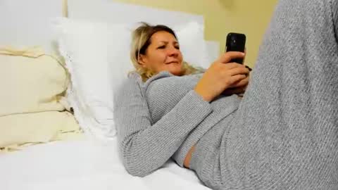 Heyheygrey online show from 01-31-25, 03:52