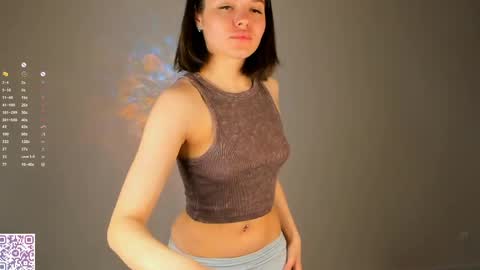 Laura online show from 05-06-26, 01:03