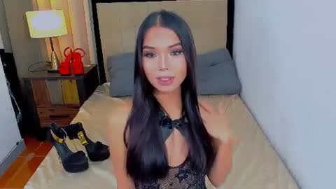 Snapshot of heyitsafira chatting on 07-07-26, 04:44 SAFIRA 3 online show from 07-07-26, 04:44